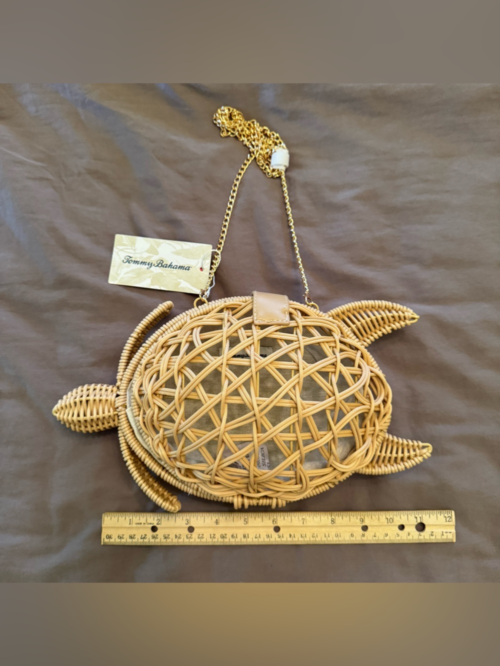 NWT! Viral Tommy Bahama Woven Wicker Sea Turtle Crossbody Bag Clutch Purse